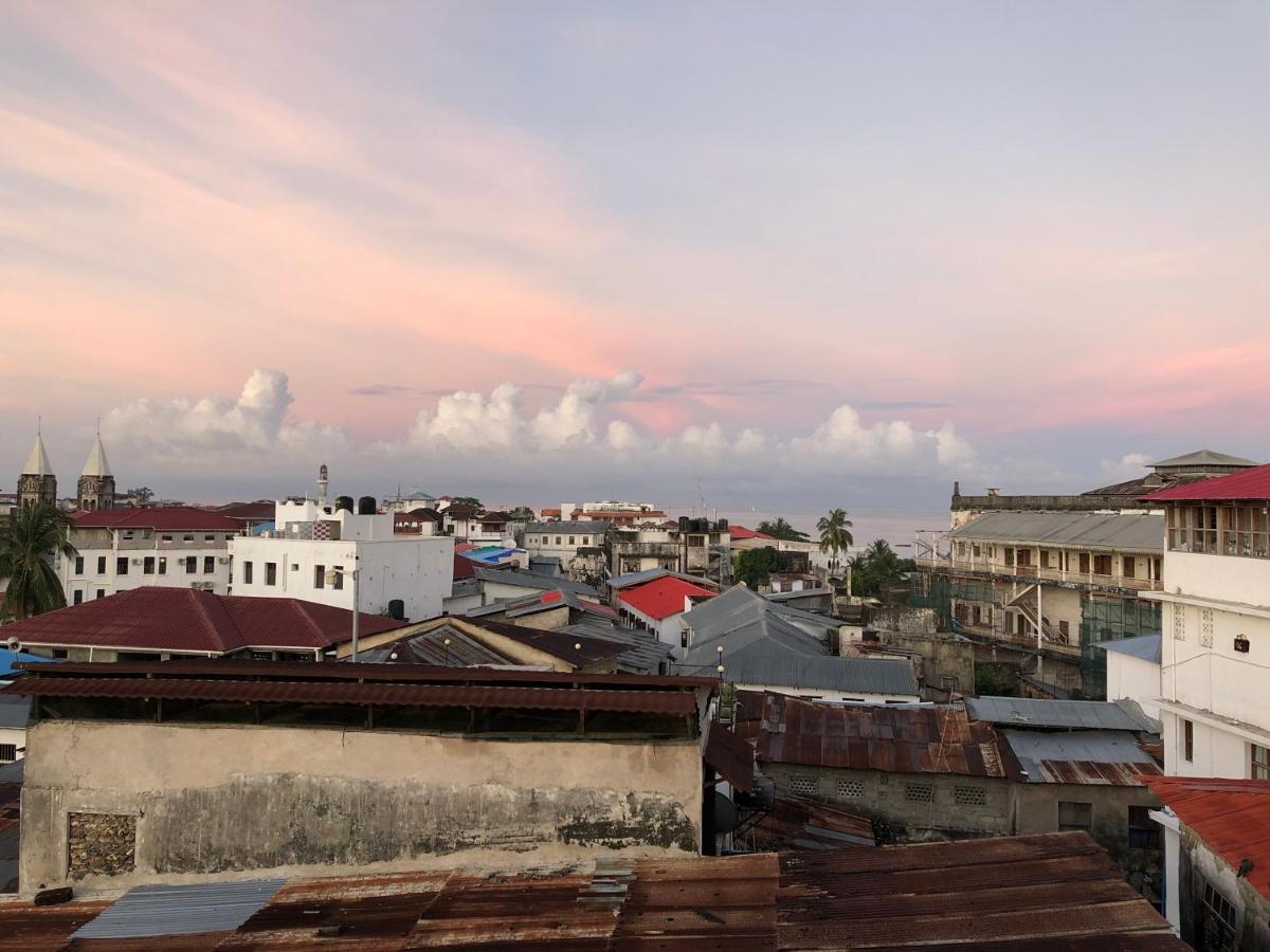 Mlango Paje House Bed & Breakfast ภายนอก รูปภาพ