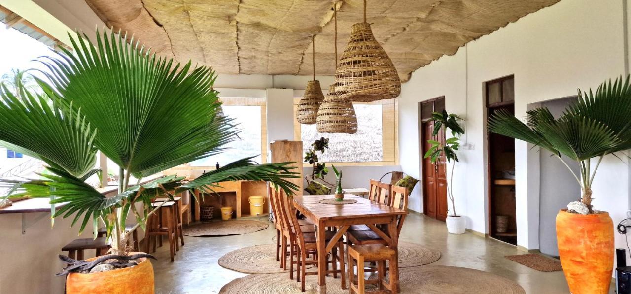 Mlango Paje House Bed & Breakfast ภายนอก รูปภาพ